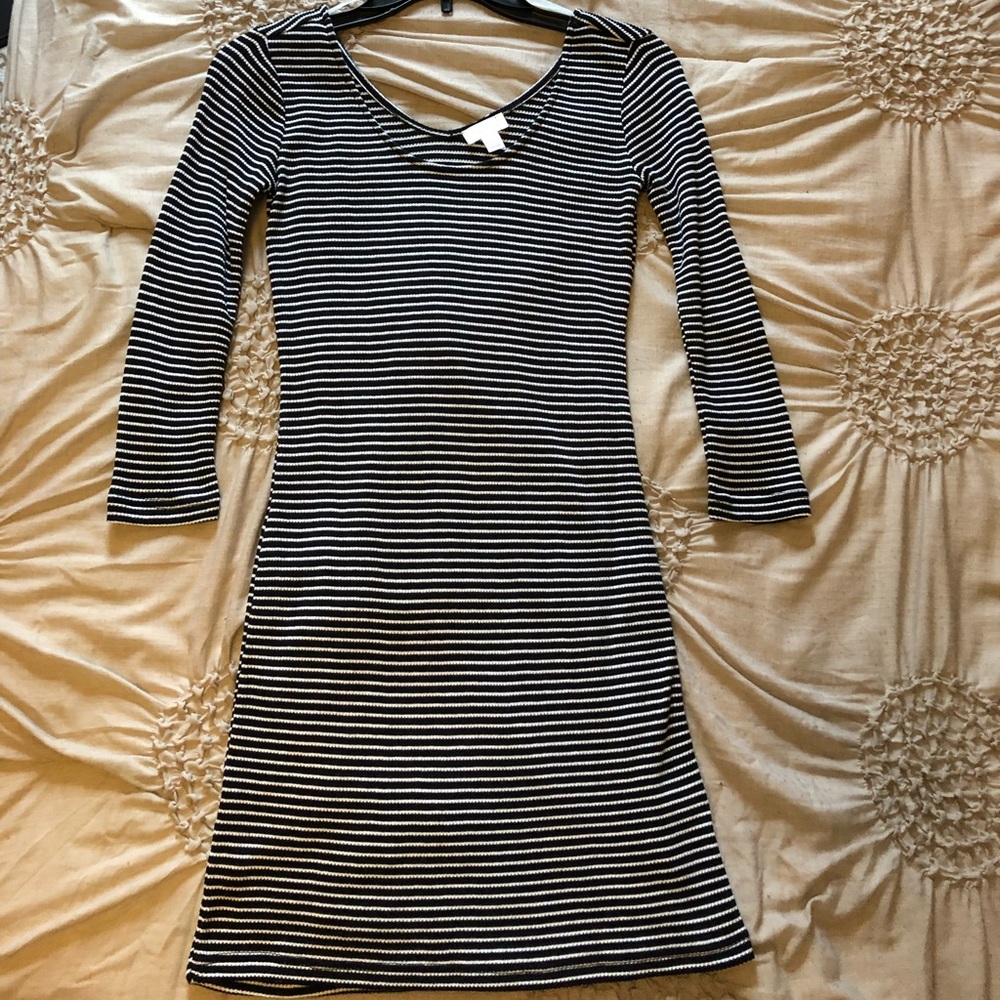 Black and white striped mini dress in xs
